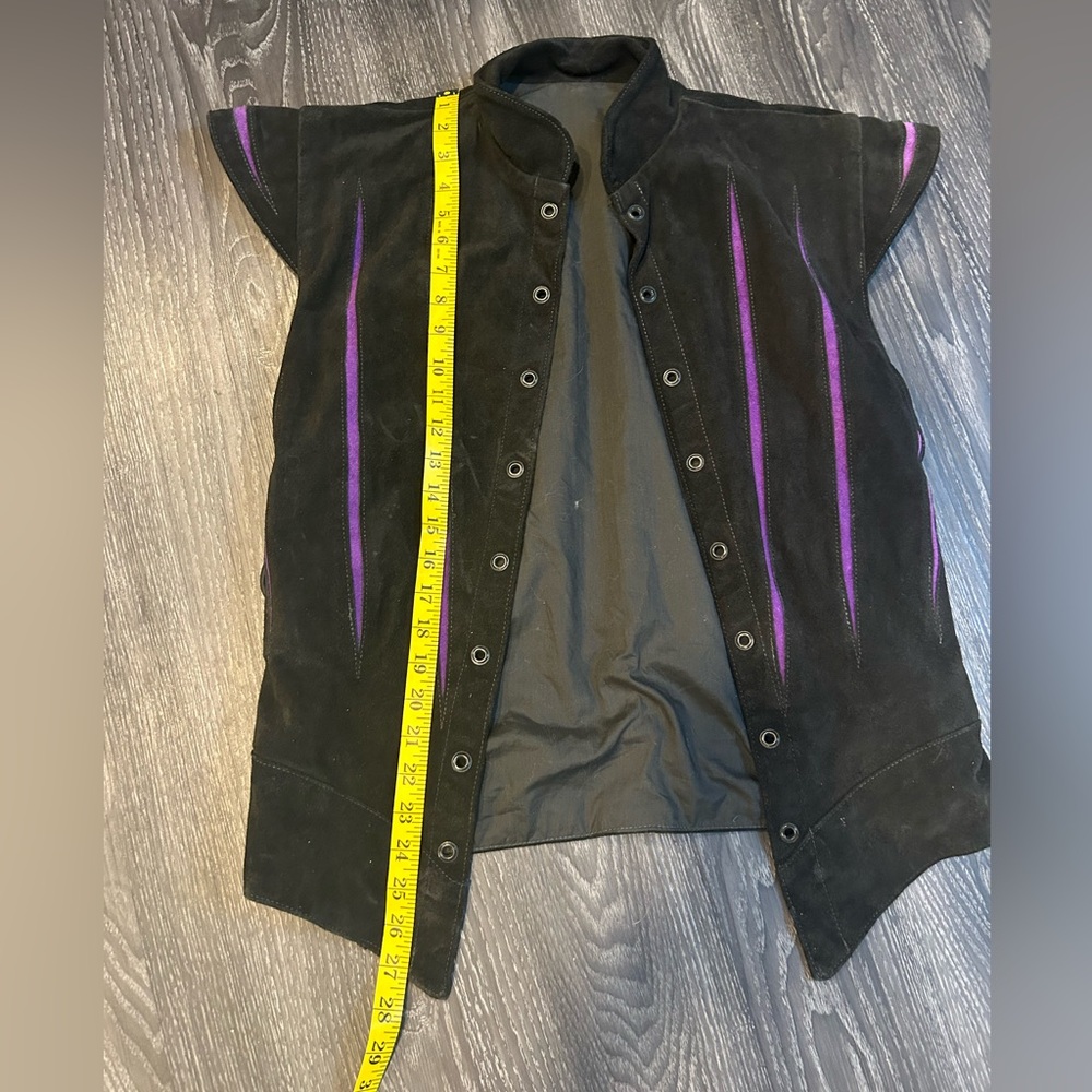 Vintage black & purple vest lace up sides- estimate of S/M - see measurements - Picture 2 of 8
